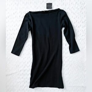 NWT- TOPSHOP Black 3/4 Sleeve Stretchy Dress
